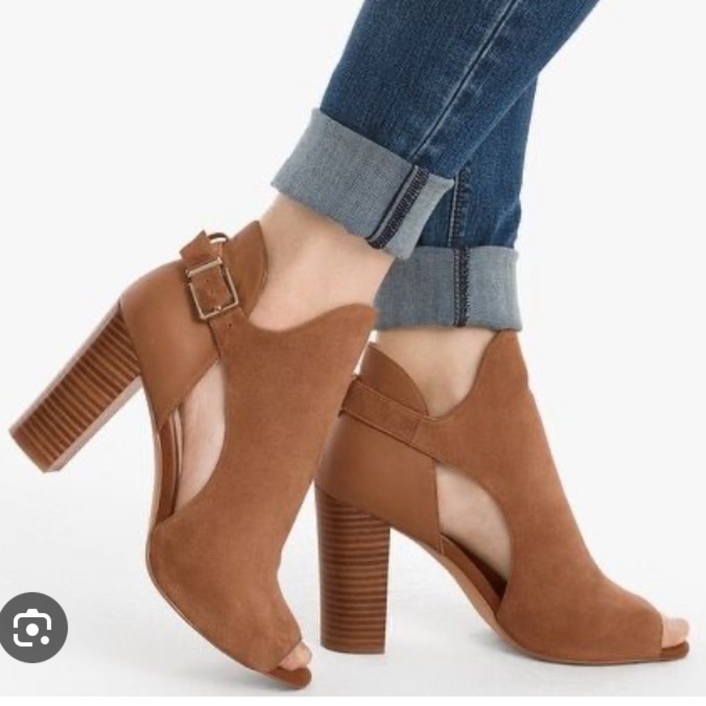 White House Black Market Suede Leather Peep-toe Heels Booties Shoes 7 Brown